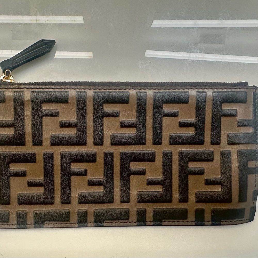 FENDI - Monogram Crossbody Bag with Gold Chain includes Billfold & Wallet - Picture 6 of 13